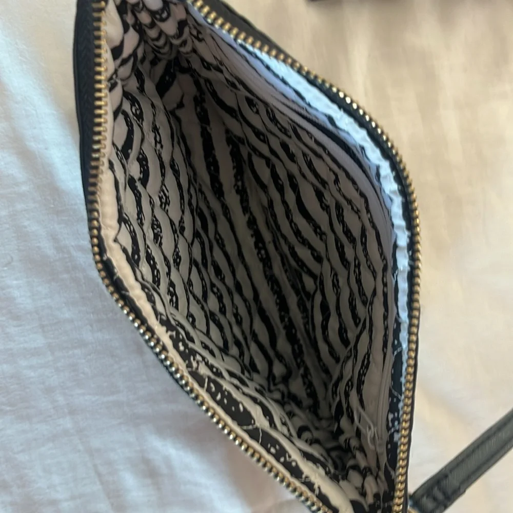 Scout crossbody bag - Picture 3 of 3
